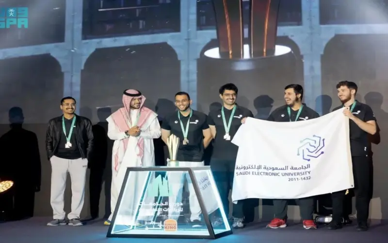 الجامعة السعودية الإلكترونية تتوج بلقب دوري الجامعات في League of Legen